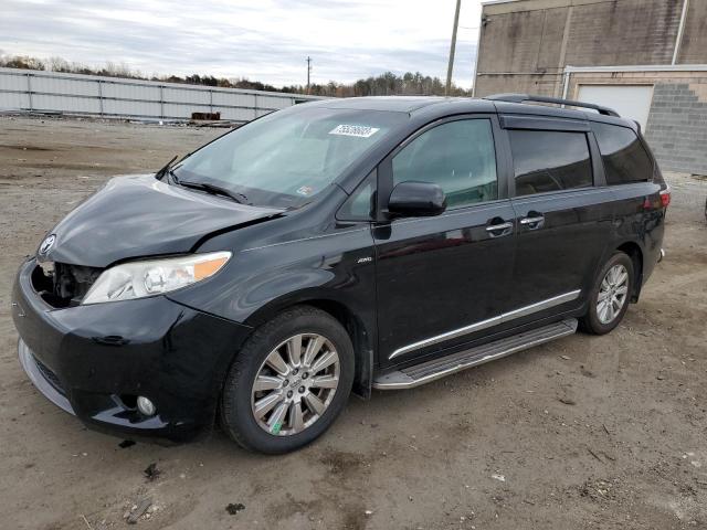 Image 1 of 2017 TOYOTA SIENNA XLE 2017 with VIN 5TDDZ3DC5HS159862