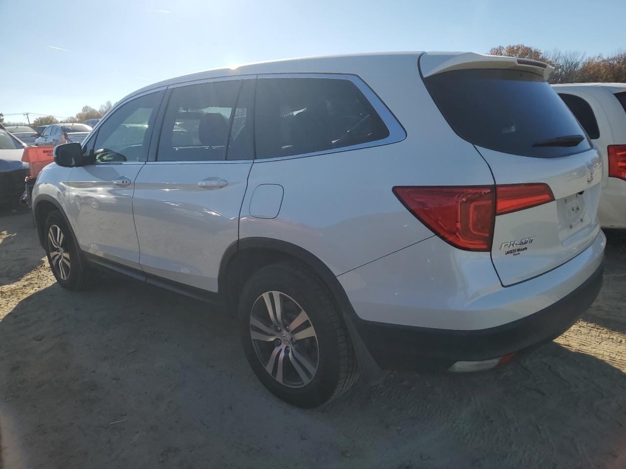 Image 2 of 2016 HONDA PILOT EX 2016 with VIN 5FNYF6H36GB033518