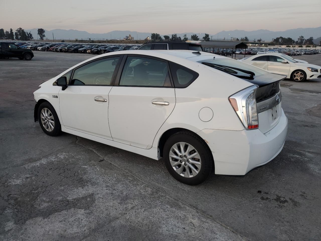 Изображение 2 2012 TOYOTA PRIUS PLUG-IN  2012 с VIN JTDKN3DP7C3002818