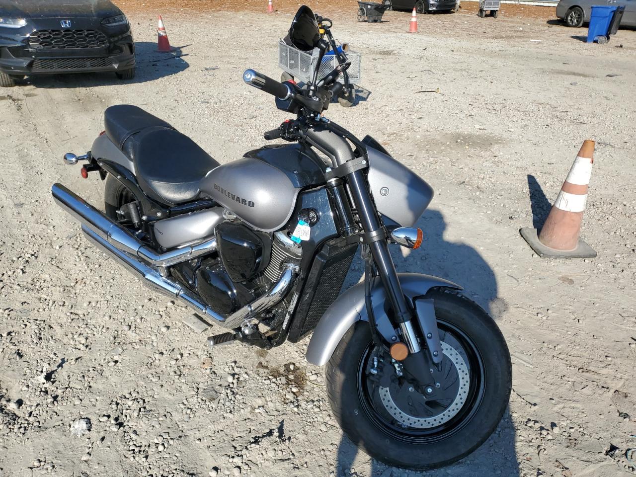 Image 1 of 2019 SUZUKI VZ800  2019 with VIN JS1VS56A4K2100102
