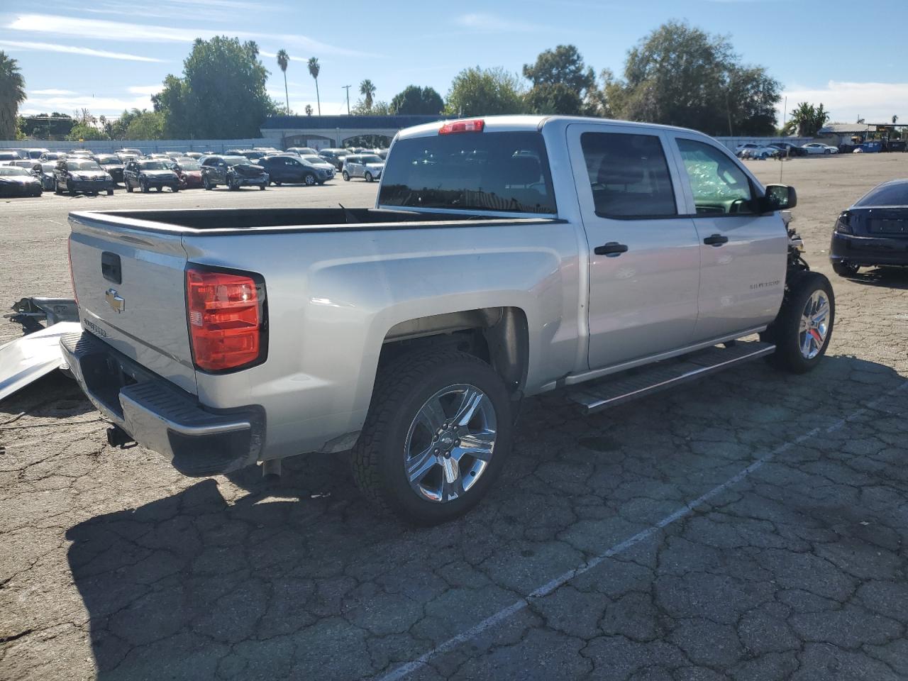 Image 3 of 2018 CHEVROLET SILVERADO C1500 CUSTOM 2018 with VIN 3GCPCPEC8JG117842