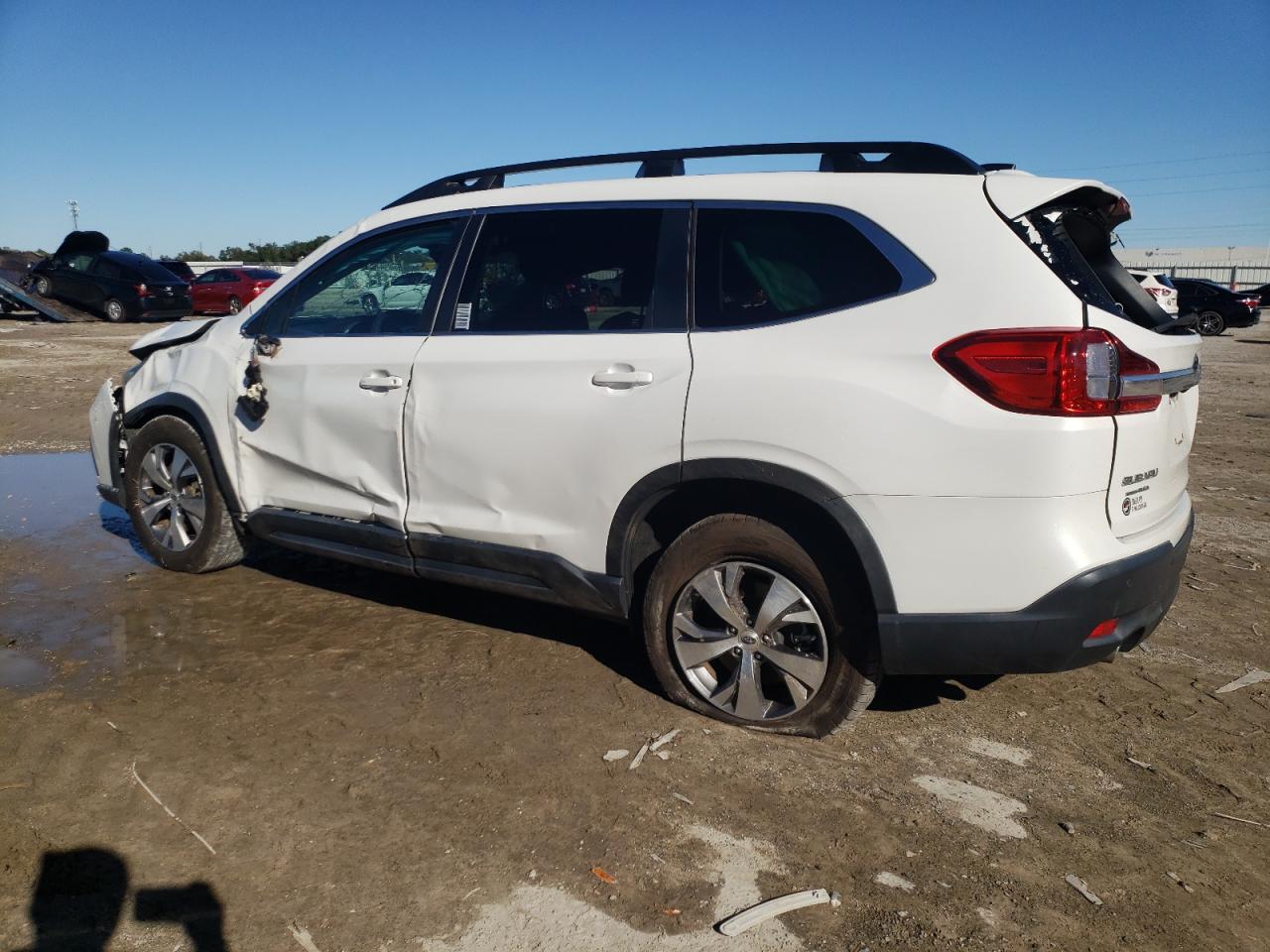 Image 2 of 2019 SUBARU ASCENT PREMIUM 2019 with VIN 4S4WMACD7K3480828