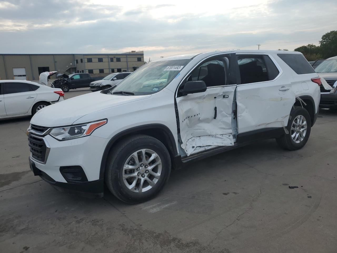 Изображение 2020 CHEVROLET TRAVERSE LS 2020