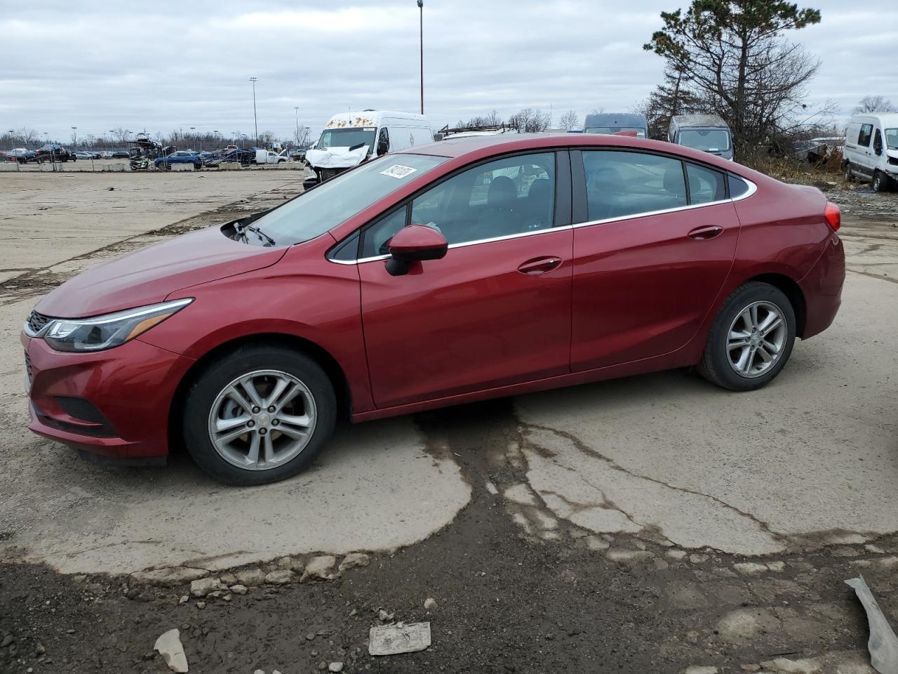 Изображение 1 2018 CHEVROLET CRUZE LT 2018 с VIN 1G1BE5SM8J7110769