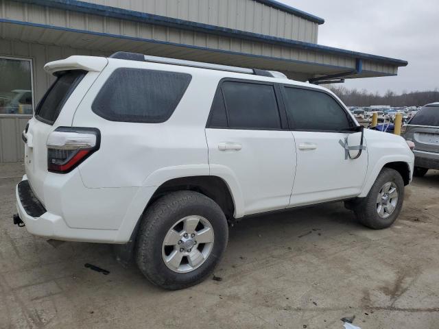 Image 3 of 2021 TOYOTA 4RUNNER SR5/SR5 PREMIUM 2021 with VIN JTENU5JR2M5862466