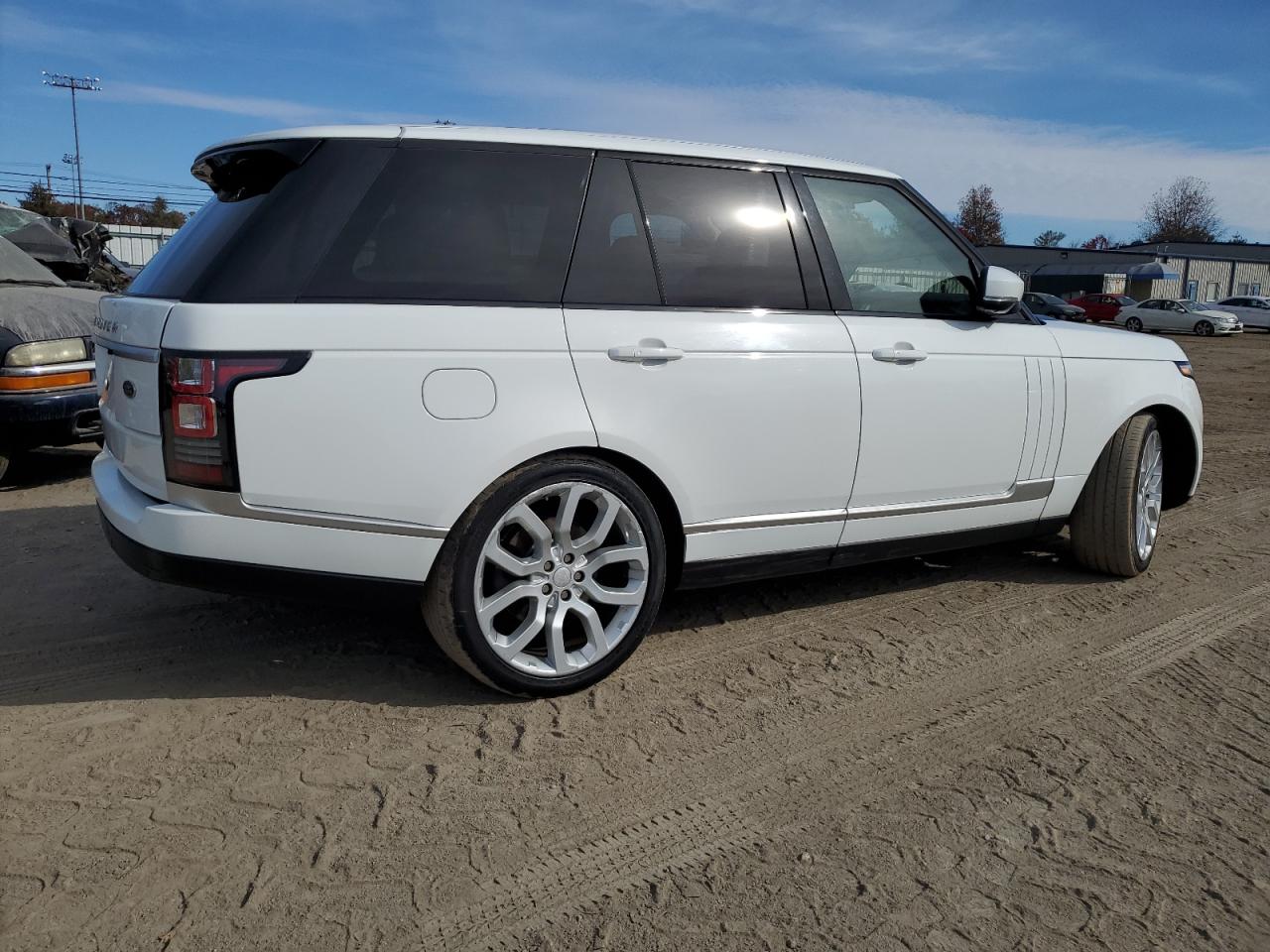 Obraz 3 z 2016 LAND ROVER RANGE ROVER 2016 z VIN SALGR2KF2GA297576