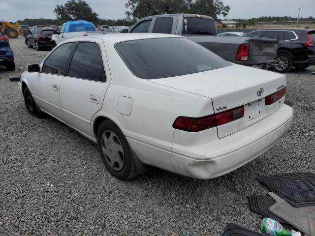Obraz 2 z 1998 TOYOTA CAMRY CE 1998 z VIN 4T1BF22K4WU044923