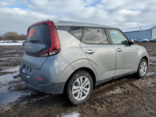 Obraz 3 z 2022 KIA SOUL LX 2022 z VIN KNDJ23AU6N7828344