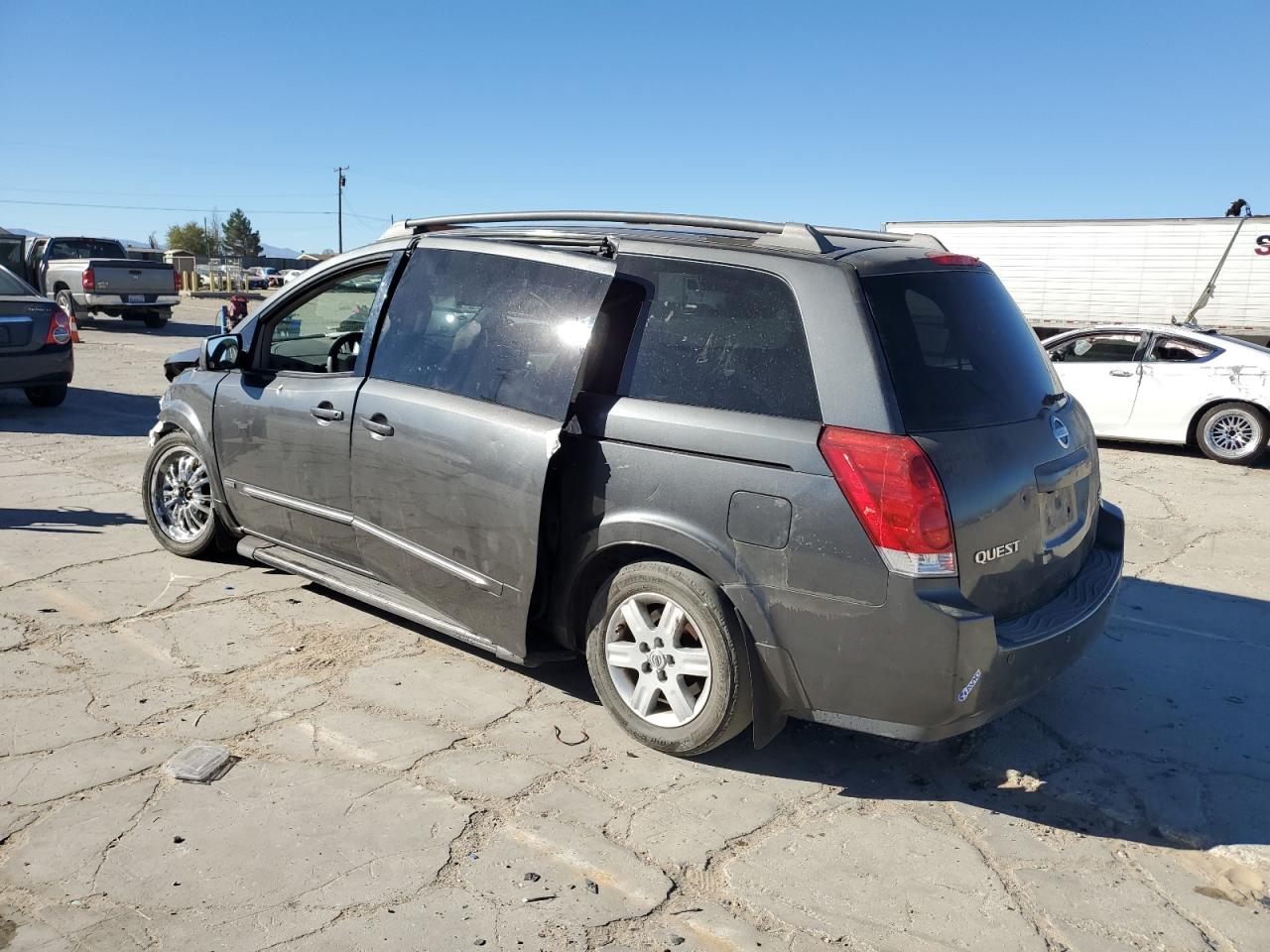 Image 2 of 2006 NISSAN QUEST S 2006 with VIN 5N1BV28U36N115342