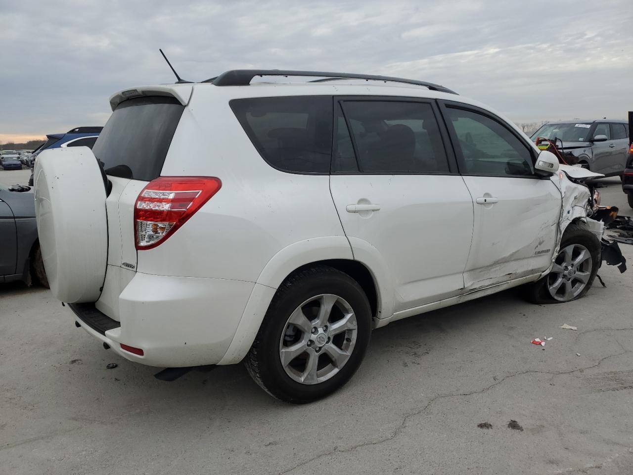Obraz 3 z 2011 TOYOTA RAV4 LIMITED 2011 z VIN 2T3DK4DV9BW051990