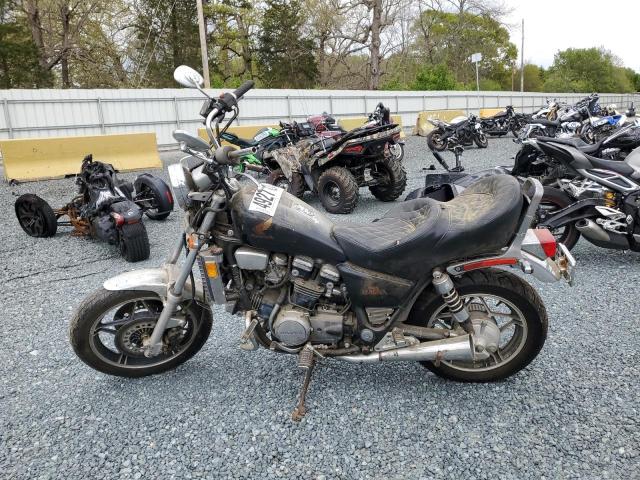 Obraz 3 z 1983 HONDA VF750 C 1983 z VIN JH2RC0717DM118484