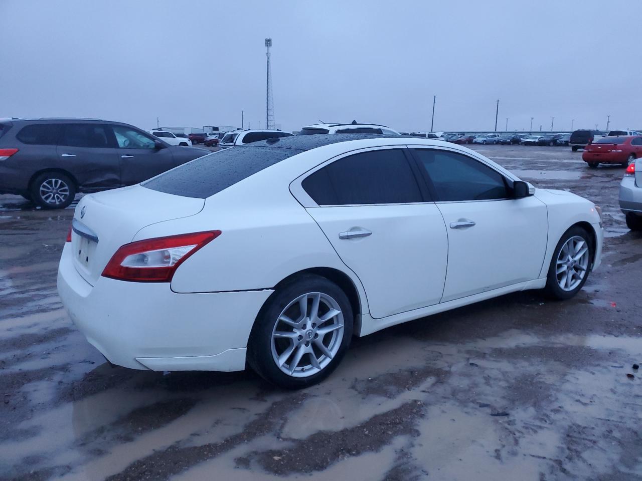 Obraz 3 z 2011 NISSAN MAXIMA S 2011 z VIN 1N4AA5AP5BC834668