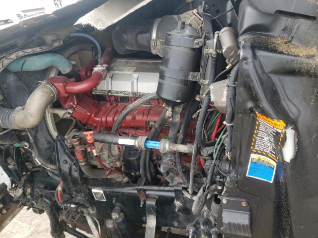 Image 3 of 2015 MACK 700 GU700 2015 with VIN 1M2AX07C0FM025381