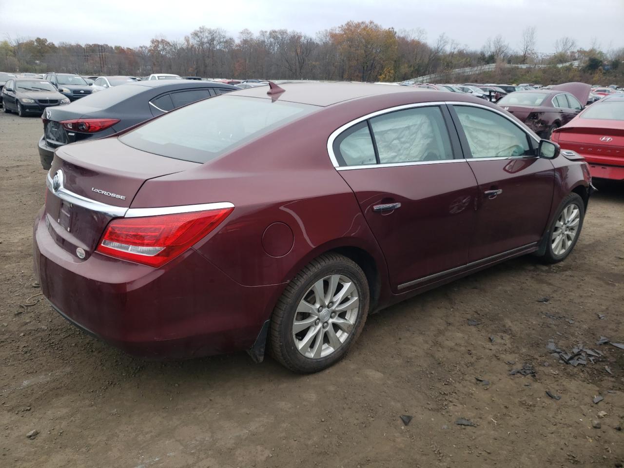 Изображение 3 2014 BUICK LACROSSE  2014 с VIN 1G4GA5GR2EF282025