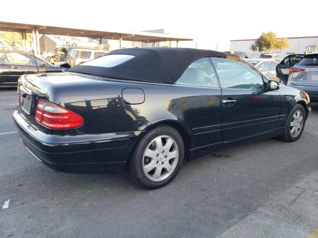 Obraz 3 z 2003 MERCEDES-BENZ CLK 320 2003 z VIN WDBLK65G33T142456