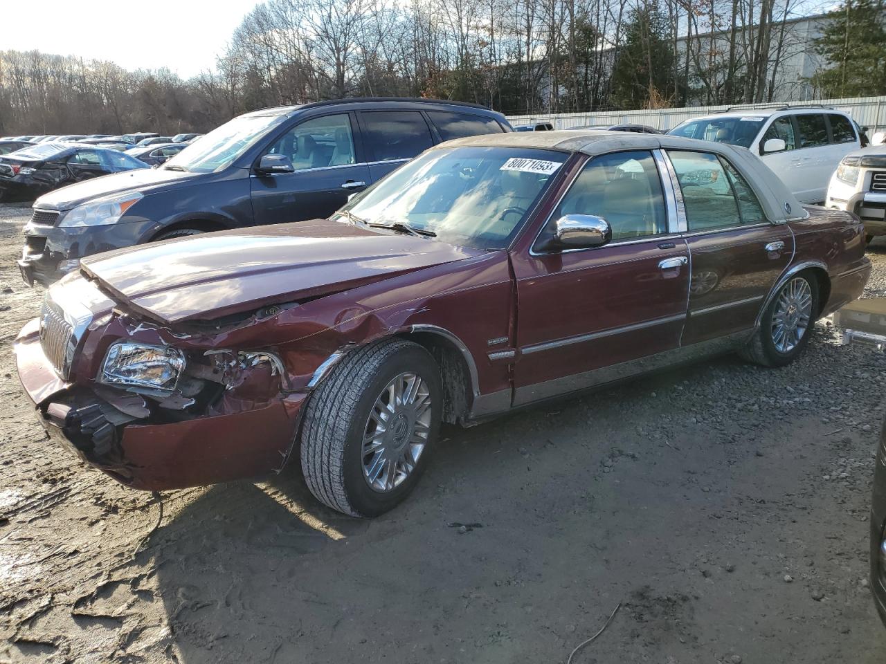 Obraz 1 z Mercury Grand Marquis Ls 2010 z VIN 2MEBM7FV0AX612323