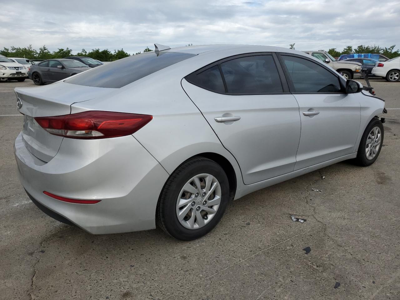 Obraz 3 z 2017 HYUNDAI ELANTRA SE 2017 z VIN KMHD74LF3HU424826