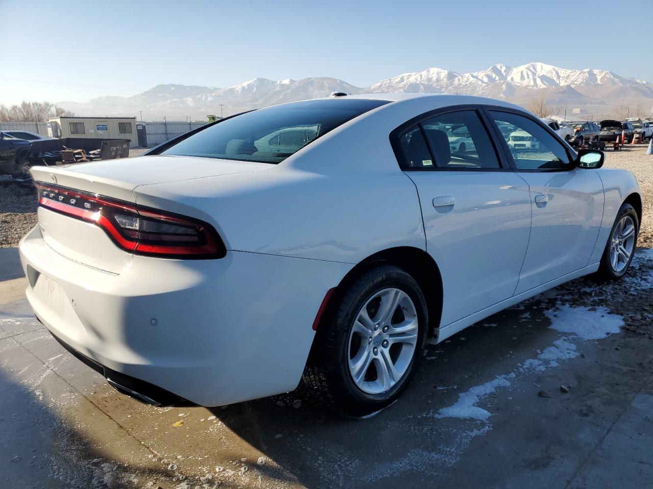 Image 3 of 2022 DODGE CHARGER SXT 2022 with VIN 2C3CDXBG5NH161360