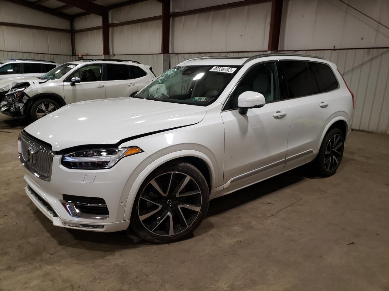 Изображение 1 2023 VOLVO XC90 PLUS 2023 с VIN YV4062PN9P1953139