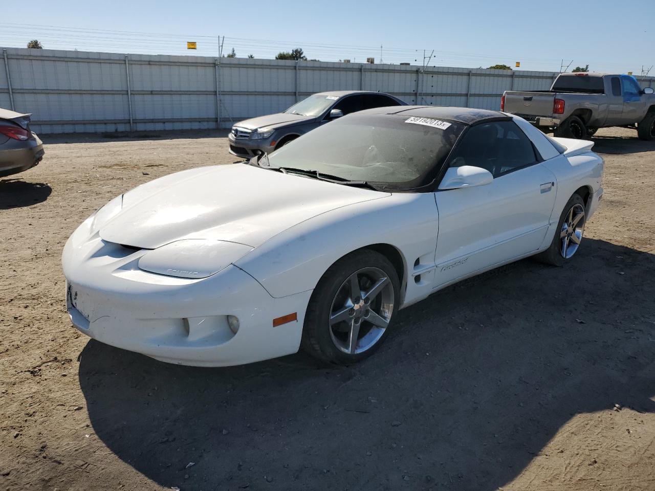 Изображение 1 2001 PONTIAC FIREBIRD  2001 с VIN 2G2FS22K912125372