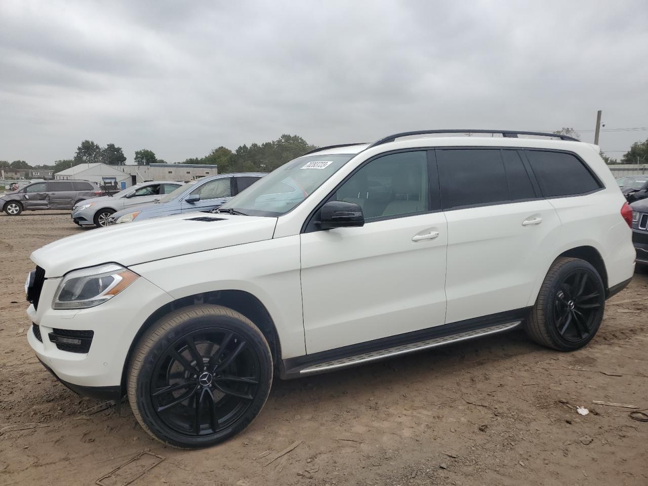 Изображение 1 2013 MERCEDES-BENZ GL 450 4MATIC 2013 с VIN 4JGDF7CE8DA152619