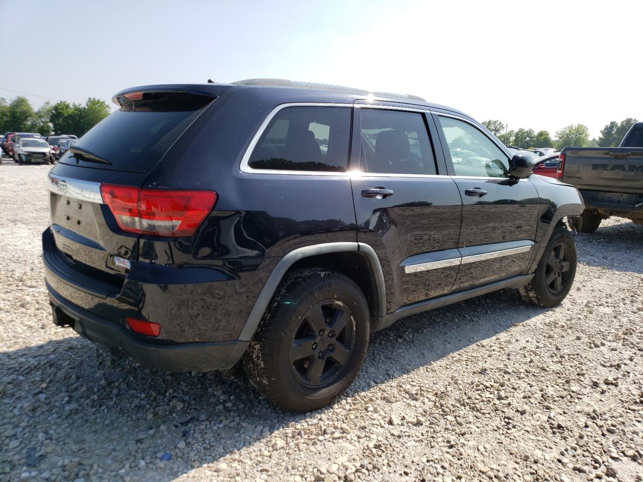 Obraz 3 z 2011 JEEP GRAND CHEROKEE LAREDO 2011 z VIN 1J4RR4GG4BC534170