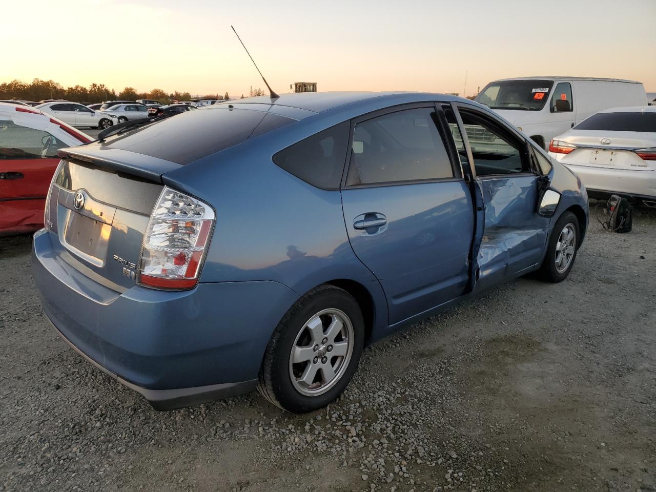 Image 3 of 2009 TOYOTA PRIUS  2009 with VIN JTDKB20U397868550