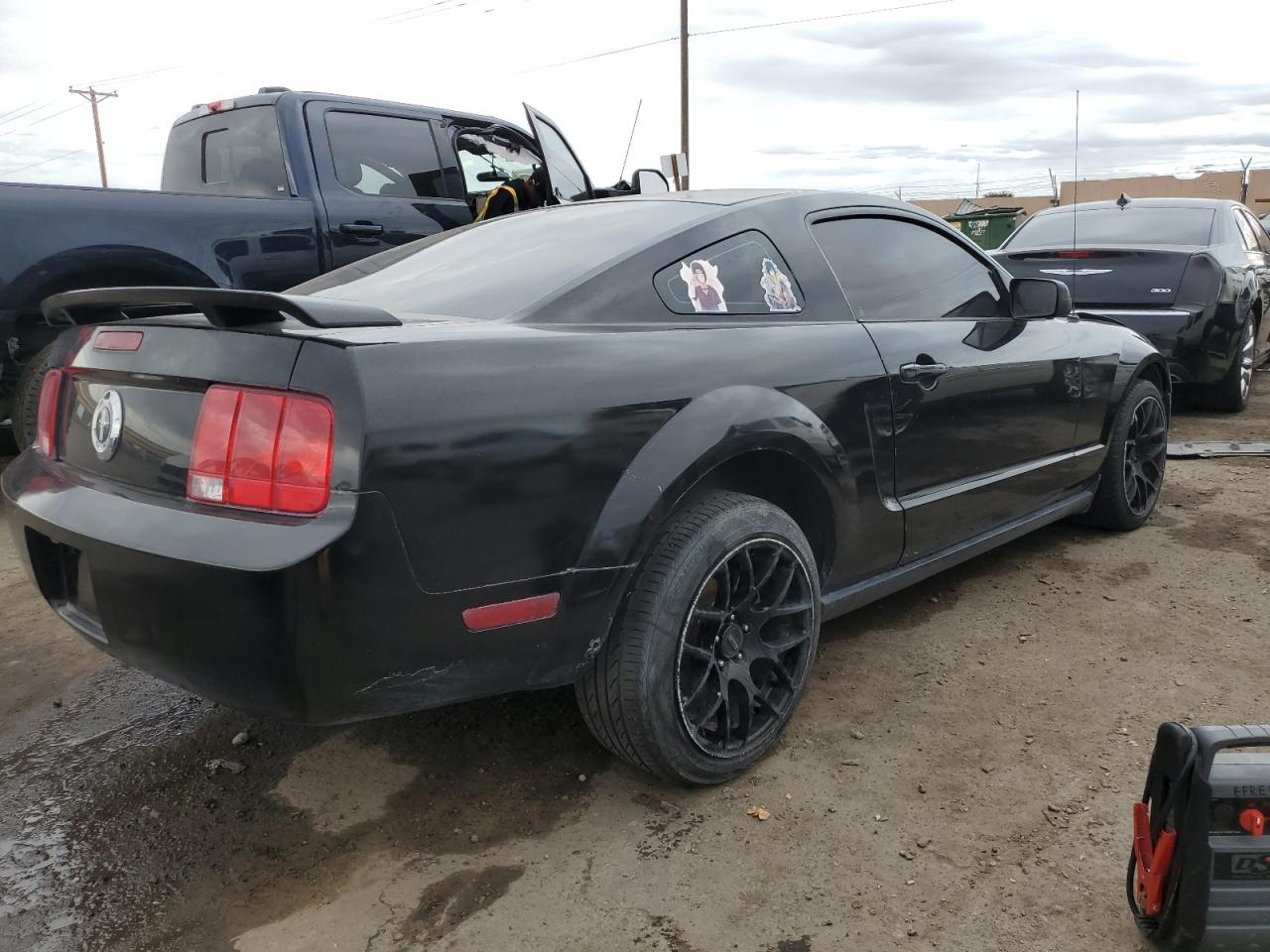 Obraz 3 z 2008 FORD MUSTANG  2008 z VIN 1ZVHT80NX85172018