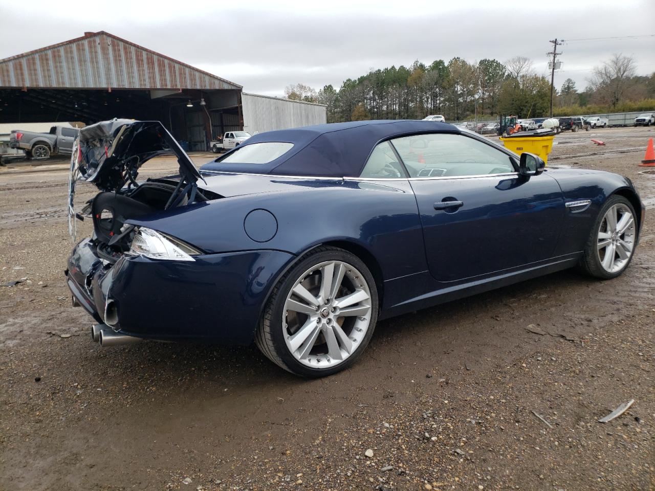 Изображение 3 2014 JAGUAR XKR  2014 с VIN SAJWA4EC7EMB52685