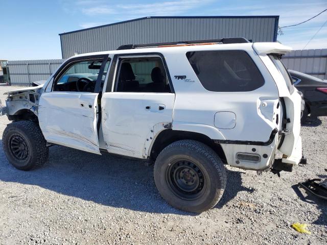 Obraz 2 z 2018 TOYOTA 4RUNNER SR5/SR5 PREMIUM 2018 z VIN JTEBU5JR4J5517213