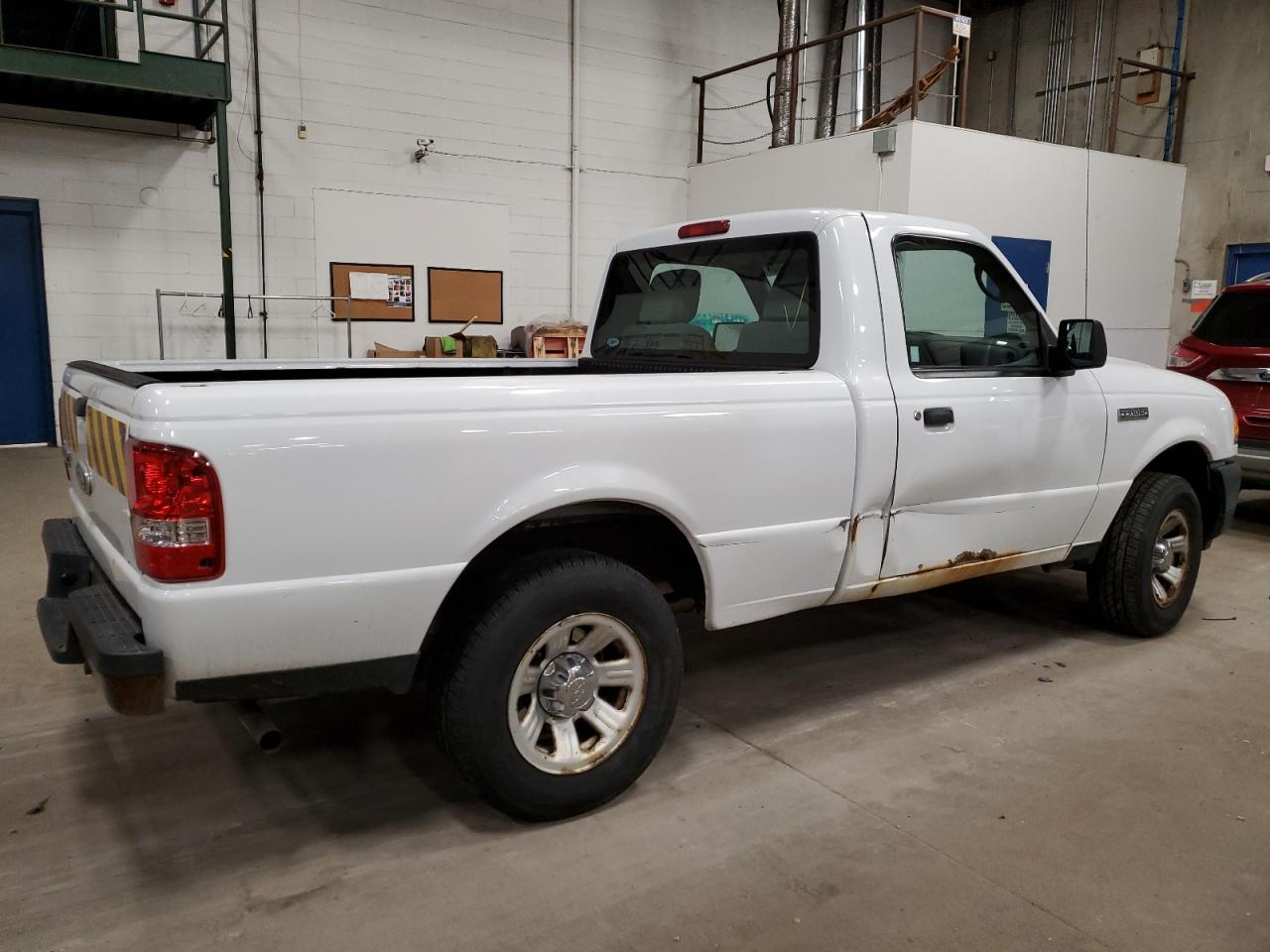 Изображение 3 2010 FORD RANGER  2010 с VIN 1FTKR1AD3APA60563