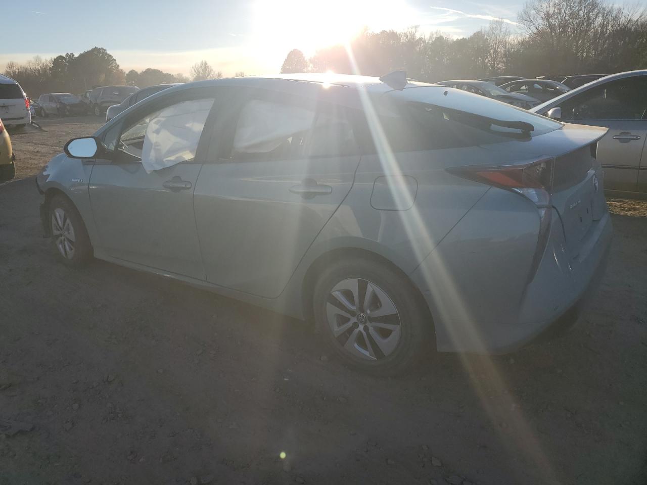 Obraz 2 z 2018 TOYOTA PRIUS  2018 z VIN JTDKARFU2J3055148