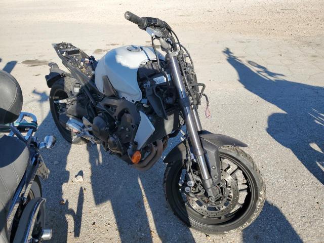 Obraz 1 z 2020 YAMAHA MT09  2020 z VIN JYARN53E2LA007782