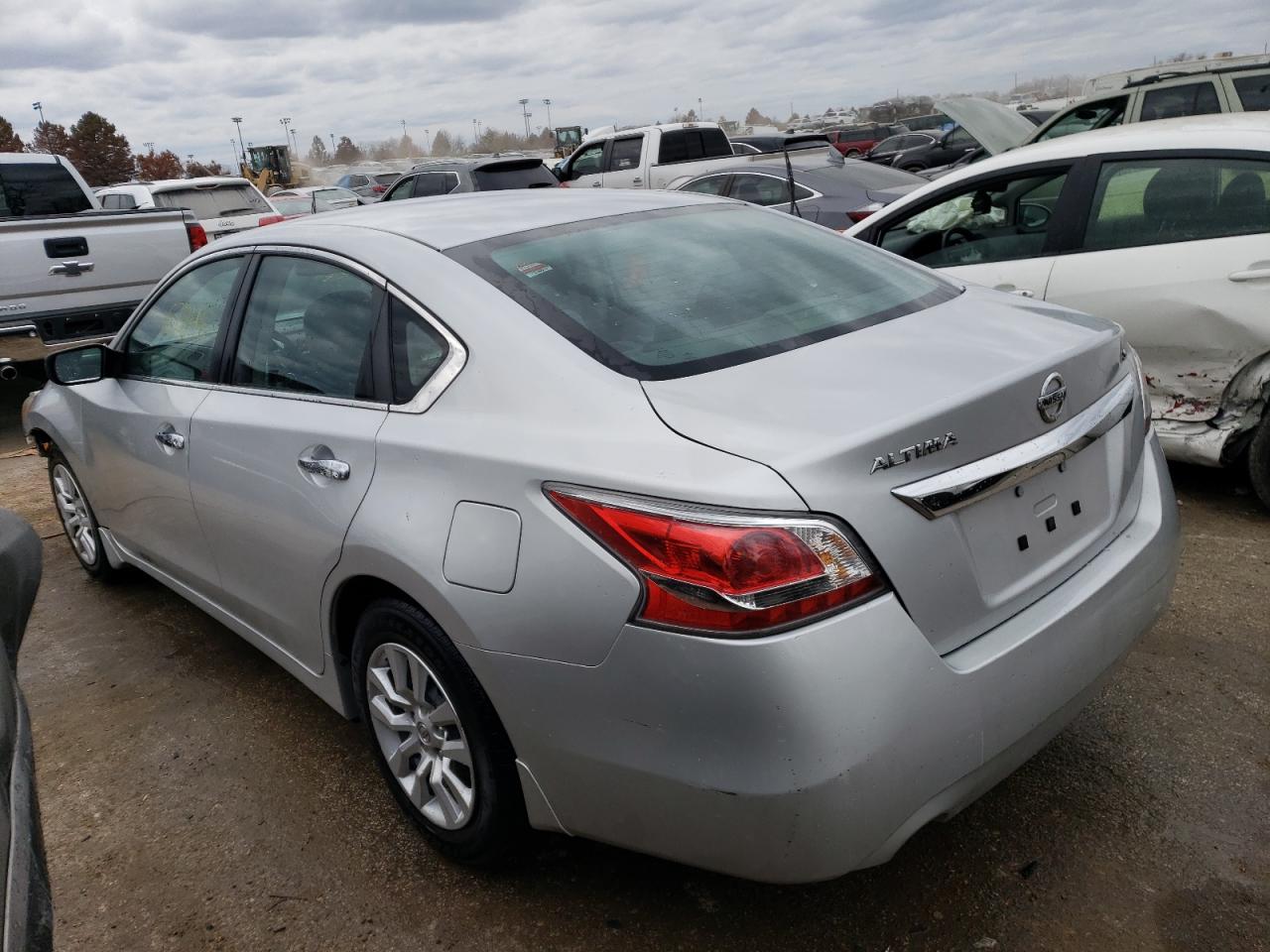 Image 2 of 2015 NISSAN ALTIMA 2.5 2015 with VIN 1N4AL3AP0FN329663