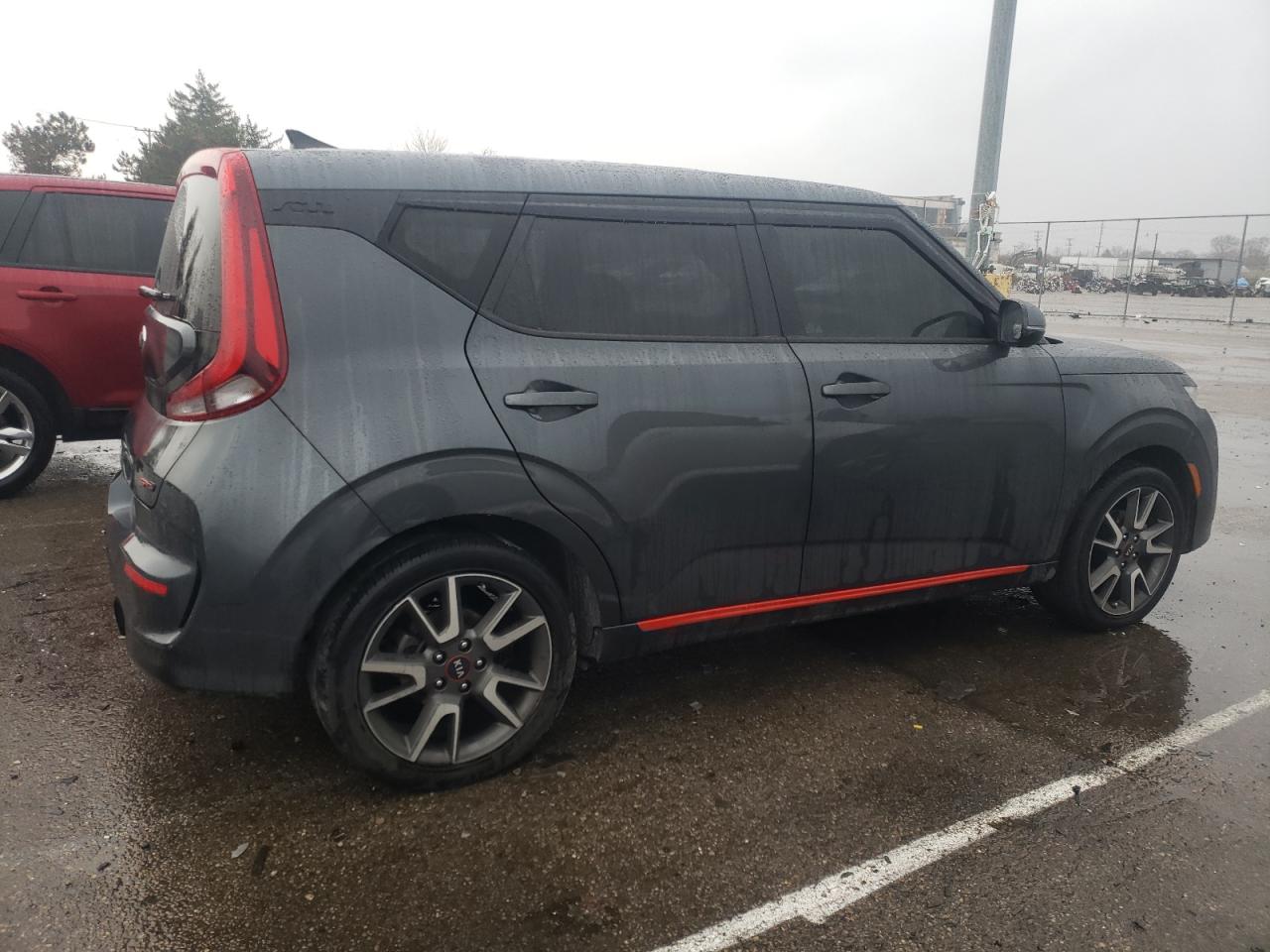 Image 3 of 2021 KIA SOUL GT LINE 2021 with VIN KNDJ63AU5M7767393