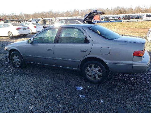 Изображение 2 2000 TOYOTA CAMRY CE 2000 с VIN 4T1BG22K2YU646218