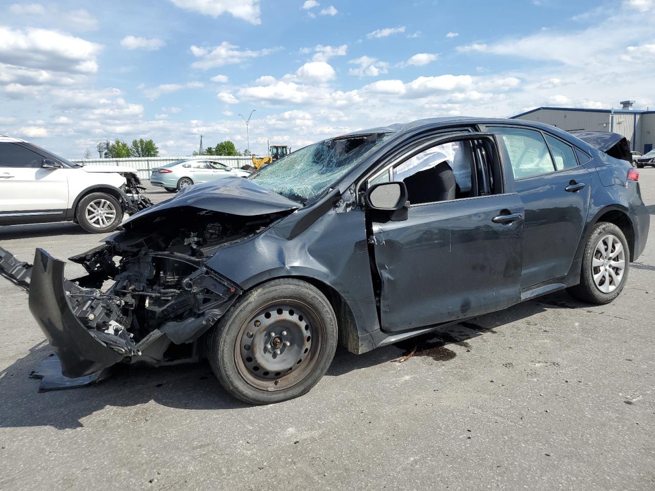 Obraz 1 z 2020 TOYOTA COROLLA LE 2020 z VIN JTDEPRAE7LJ047136