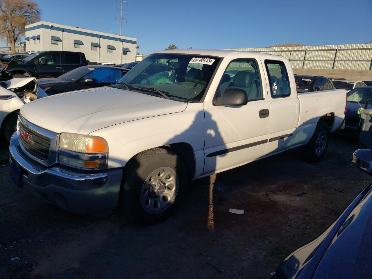 Obraz 1 z 2006 GMC NEW SIERRA C1500 2006 z VIN 1GTEC19V36Z261385