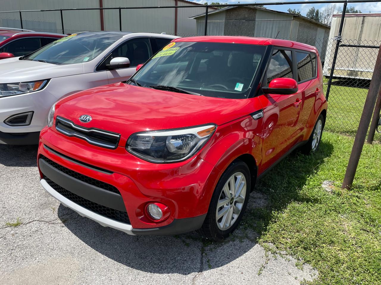 Image 2 of 2019 KIA SOUL + 2019 with VIN KNDJP3A56K7633012