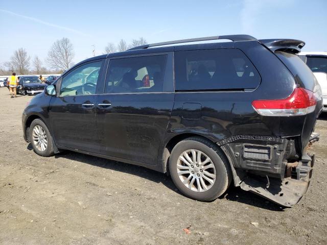 Image 2 of 2013 TOYOTA SIENNA XLE 2013 with VIN 5TDYK3DC3DS334903