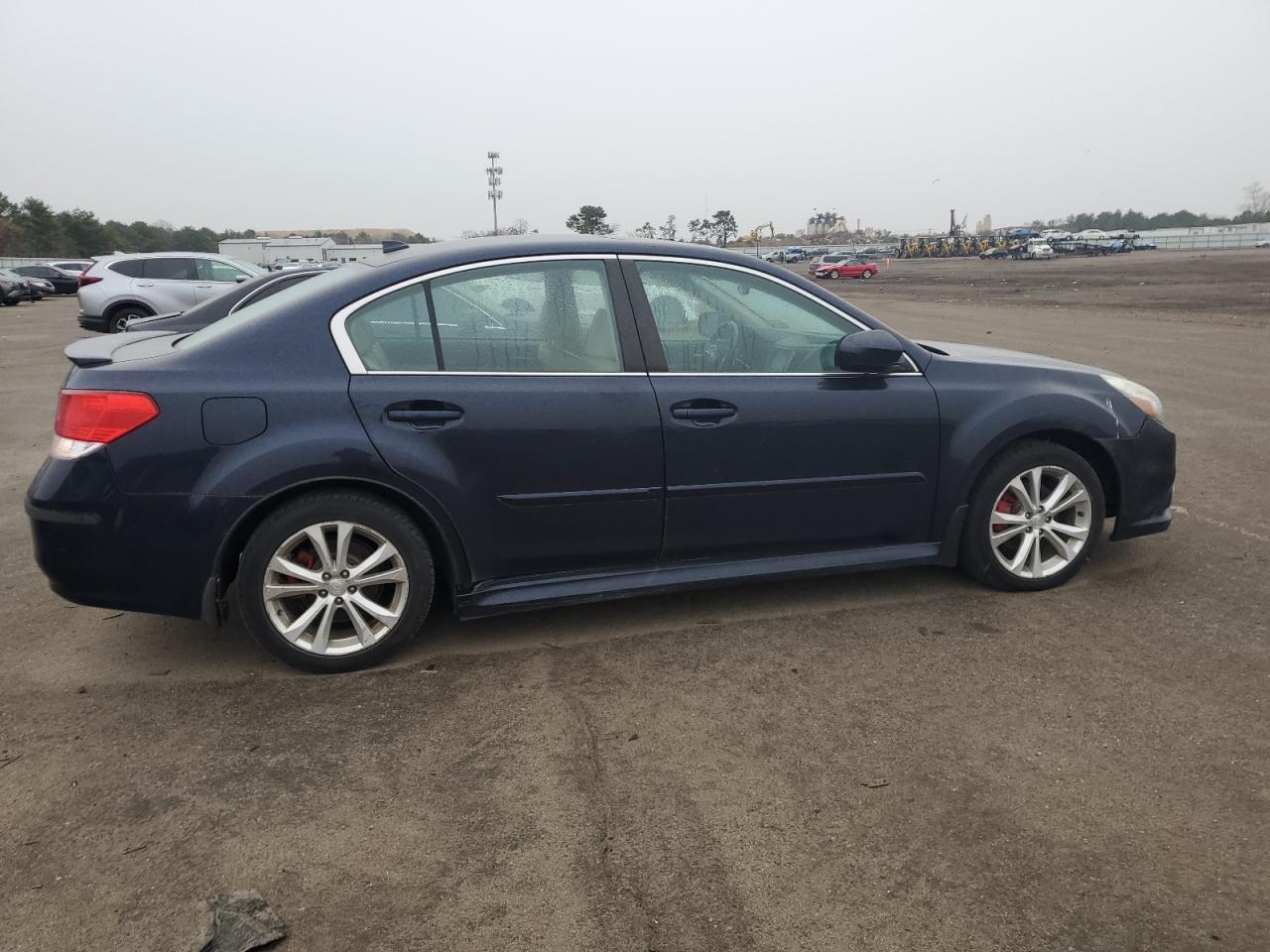 Изображение 3 2013 SUBARU LEGACY 2.5I LIMITED 2013 с VIN 4S3BMBP63D3034733