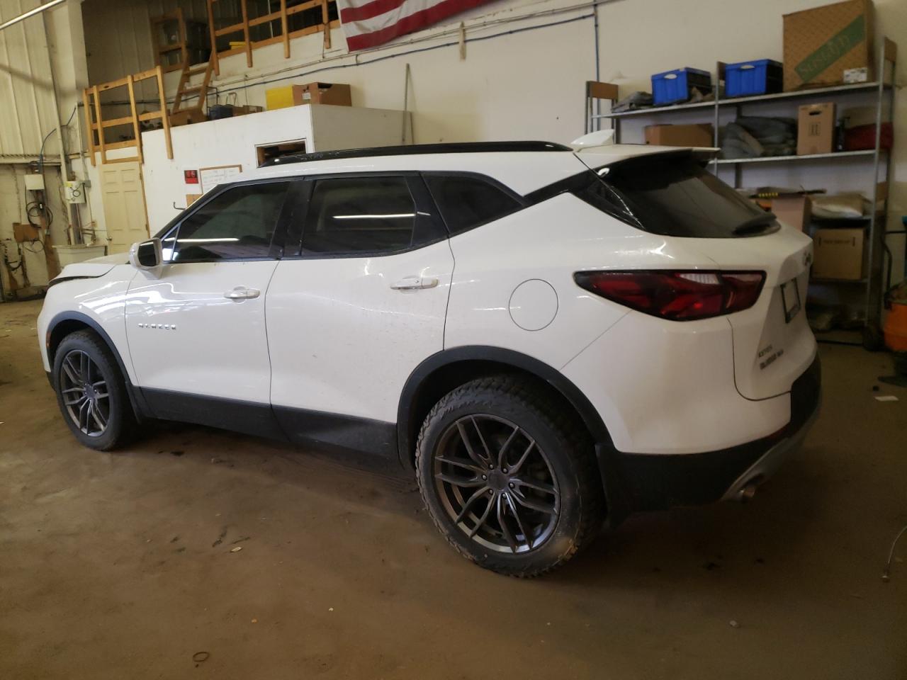 Image 2 of 2019 CHEVROLET BLAZER 2LT 2019 with VIN 3GNKBGRS2KS667381