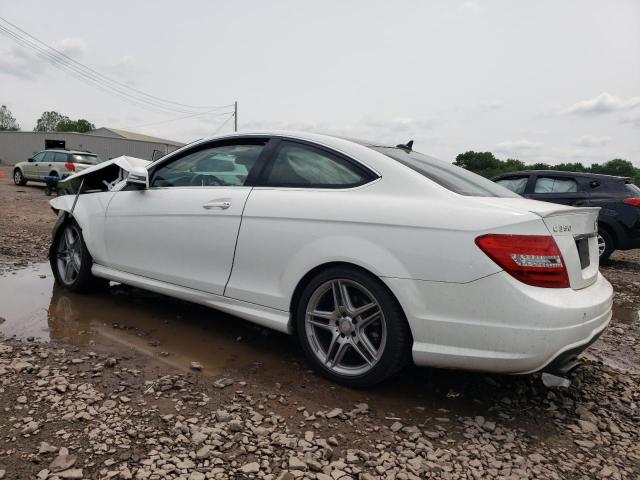 Image 2 of 2015 MERCEDES-BENZ C 350 4MATIC 2015 with VIN WDDGJ8JB4FG372778