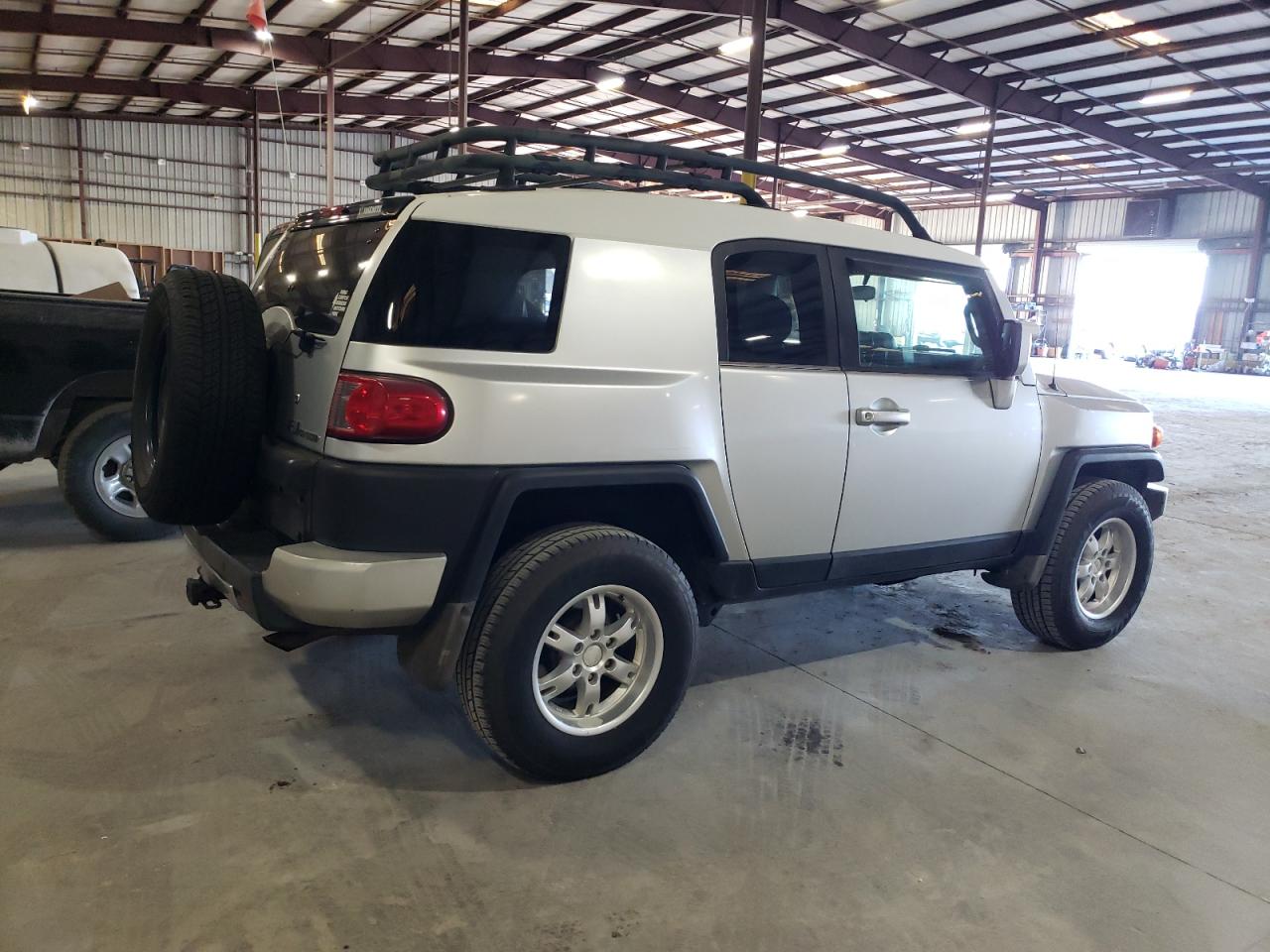 Изображение 3 2007 TOYOTA FJ CRUISER 2007 с VIN JTEBU11F770017468