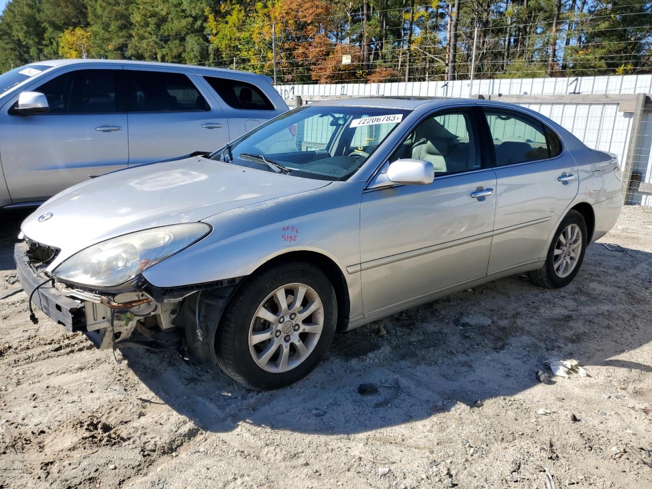 Изображение 1 2004 LEXUS ES 330 2004 с VIN JTHBA30G340002902