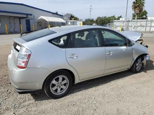 Obraz 3 z 2005 TOYOTA PRIUS  2005 z VIN JTDKB20U753046805