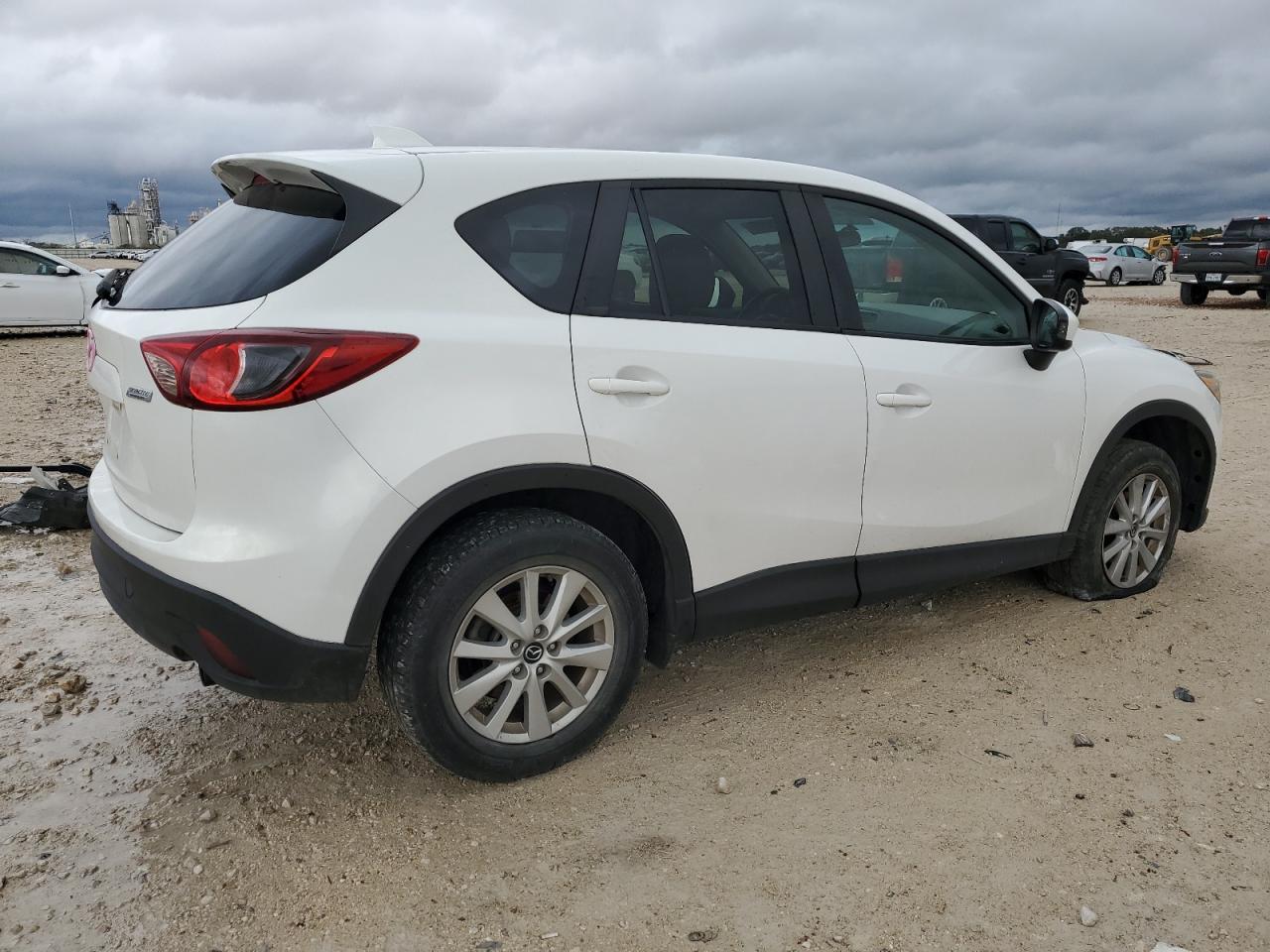 Изображение 3 2014 MAZDA CX-5 TOURING 2014 с VIN JM3KE2CY5E0368955