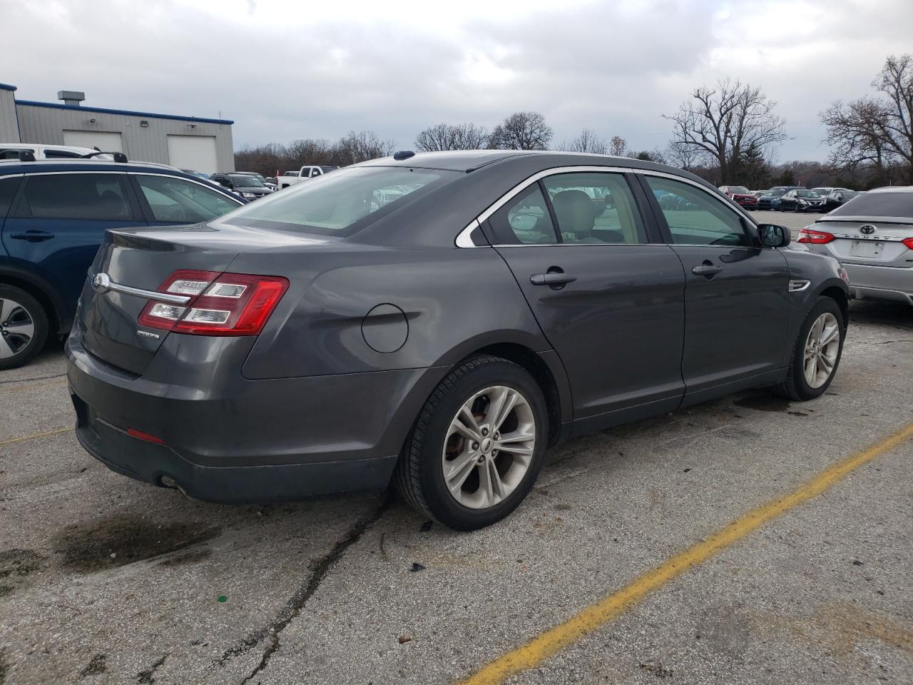 Изображение 3 2015 FORD TAURUS SE 2015 с VIN 1FAHP2D85FG195318