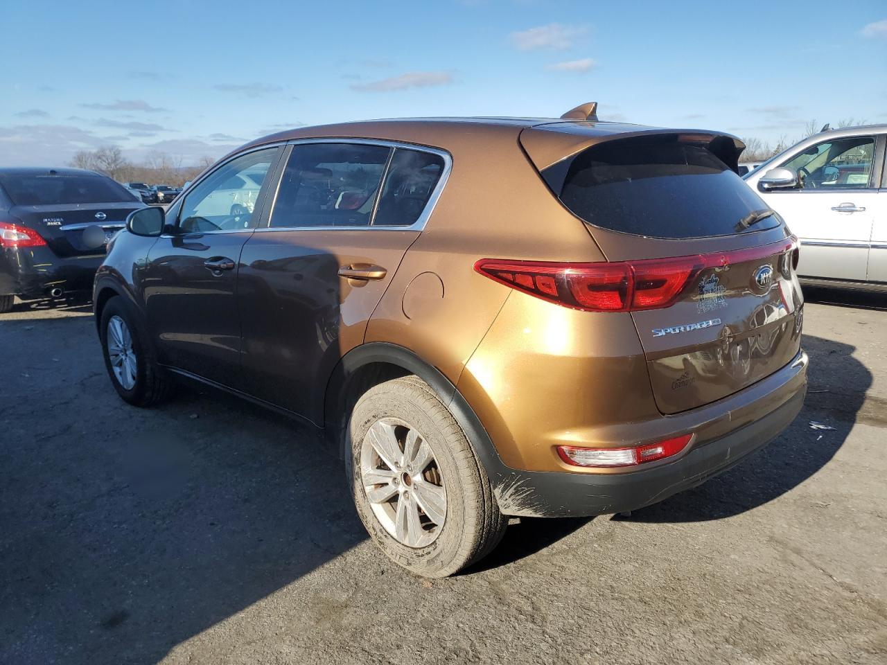 Obraz 2 z 2017 KIA SPORTAGE LX 2017 z VIN KNDPM3AC4H7299914