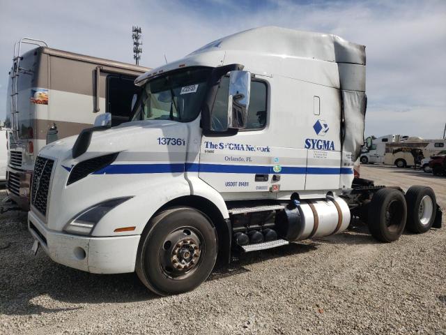 Obraz 2 z 2018 VOLVO VNR  2018 z VIN 4V4WC9EH3JN902543